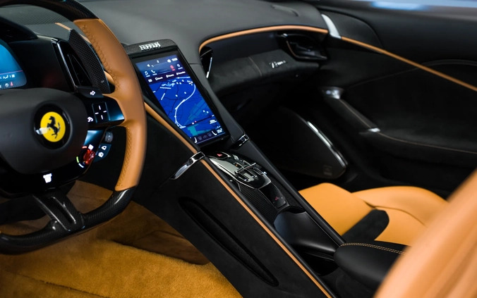 Ferrari Roma cena 299000 przebieg: 11528, rok produkcji 2022 z Ożarów Mazowiecki małe 466
